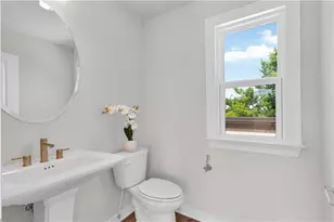 1053 Brandsford St NW, Atlanta, GA 30318 - Photo 47