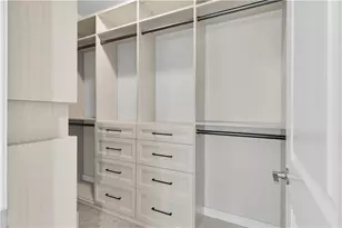 1053 Brandsford St NW, Atlanta, GA 30318 - Photo 33