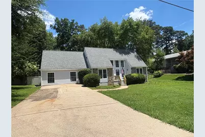 6762 Oakland Drive, Douglasville, GA 30135 - Photo 3