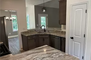 1932 Cochran Ridge Rd, Hiram, GA 30141 - Photo 11
