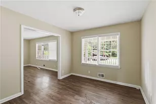 3975 Phylis Pl, Decatur, GA 30035 - Photo 11