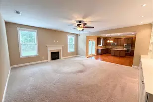 6565 Bentley Ridge Dr, Cumming, GA 30040 - Photo 3