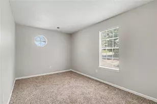 6299 Marbut Farms Ln, Lithonia, GA 30058 - Photo 15