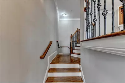 813 Clifton Heights Lane NE, Atlanta, GA 30329 - Photo 5