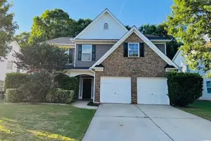 112 Lakeshore Pkwy, Newnan, GA 30263 - Photo 1