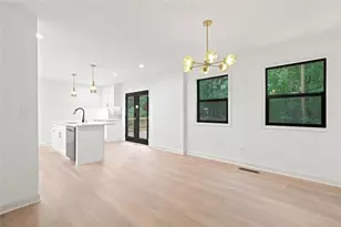 4522 Bartow Carver Rd SE, Acworth, GA 30102 - Photo 9