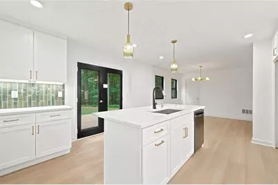 4522 Bartow Carver Road SE, Acworth, GA 30102 - Photo 13
