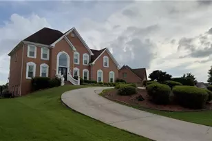 644 Masters Dr, Stone Mountain, GA 30087 - Photo 3