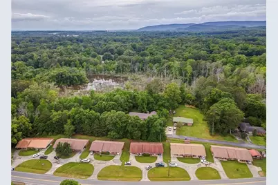 141 B Woods Rd, Rome, GA 30161 - Photo 5