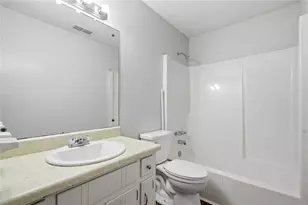 2124 Golfview Dr SE, Conyers, GA 30013 - Photo 17