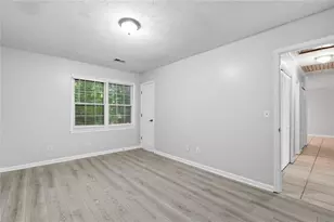 2124 Golfview Dr SE, Conyers, GA 30013 - Photo 15