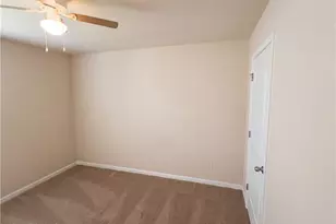 8496 Glenview St, Douglasville, GA 30134 - Photo 15