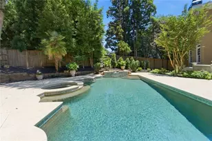 420 Morgan Oak Cir, Atlanta, GA 30342 - Photo 5