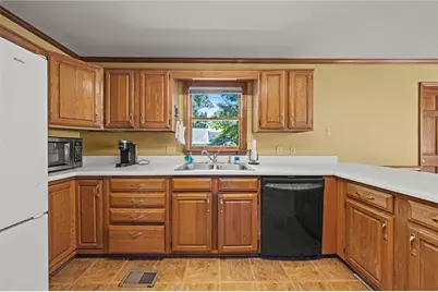 2161 Westbury Court SW, Marietta, GA 30064 - Photo 9