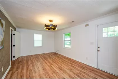 1251 Elizabeth Avenue SW, Atlanta, GA 30310 - Photo 5