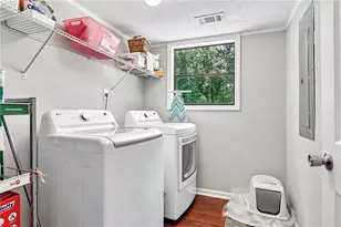 3211 Oakbrook Ln, Clarkston, GA 30021 - Photo 21