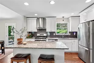 3211 Oakbrook Ln, Clarkston, GA 30021 - Photo 15