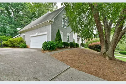 371 Bridgebrook Lane SW, Smyrna, GA 30082 - Photo 5