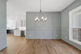 401 Oakleigh Ave, Woodstock, GA 30188 - Photo 13