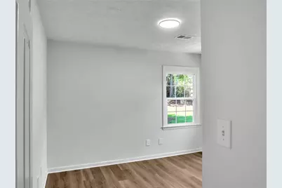6735 River Glen Drive, Riverdale, GA 30296 - Photo 11