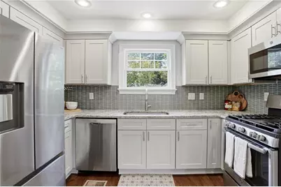 1893 Hamlin Drive SW, Marietta, GA 30064 - Photo 9