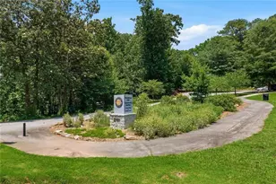 2715 Henderson Rd, Tucker, GA 30084 - Photo 61