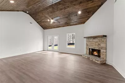 50 Hawks Ridge Ct, Cleveland, GA 30528 - Photo 3