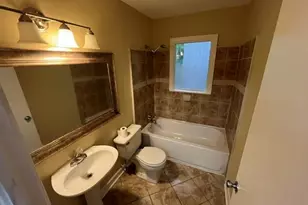 2086 Evergreen Ln NW, Atlanta, GA 30318 - Photo 9