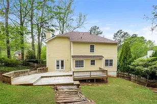 1681 Oak Crest Ct, Marietta, GA 30066 - Photo 3