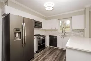 1681 Oak Crest Ct, Marietta, GA 30066 - Photo 5