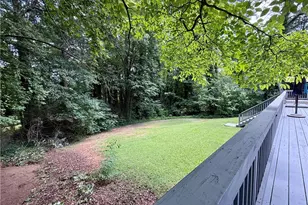 2200 Carey Pl, Marietta, GA 30066 - Photo 19