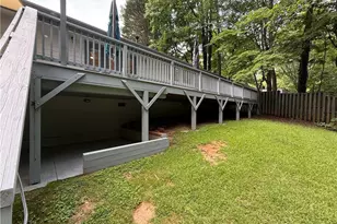 2200 Carey Pl, Marietta, GA 30066 - Photo 37