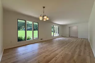 2200 Carey Pl, Marietta, GA 30066 - Photo 5