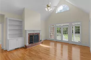 214 Cheshire Dr, Griffin, GA 30223 - Photo 11