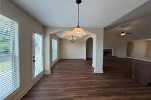 2125 Savannah Dr, Jefferson, GA 30549 - Photo 9