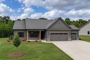 417 Weslyn Dr, Social Circle, GA 30025 - Photo 3