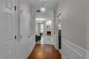 698 Deer Lake Trail, Stone Mountain, GA 30087 - Photo 21