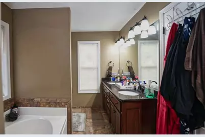 1049 Fieldstone Drive, Canton, GA 30114 - Photo 25