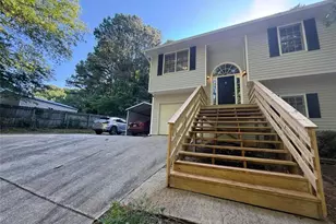110 Balouse Gilley Dr, Carrollton, GA 30116 - Photo 3