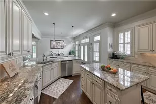 1120 Lunsford Cir, Alpharetta, GA 30004 - Photo 11