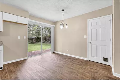 8998 Hurst Court, Jonesboro, GA 30238 - Photo 7