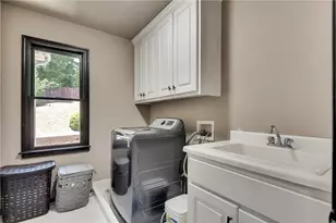1370 Boomer Cir, Suwanee, GA 30024 - Photo 57