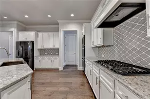 925 Settles Creek Way, Suwanee, GA 30024 - Photo 23