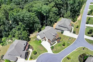 925 Settles Creek Way, Suwanee, GA 30024 - Photo 91