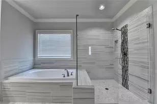 925 Settles Creek Way, Suwanee, GA 30024 - Photo 71