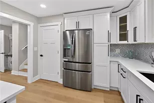 3029 Meadow Dr, Marietta, GA 30062 - Photo 13