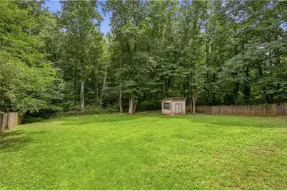 1160 Dogwood Park Drive, Lawrenceville, GA 30046 - Photo 37