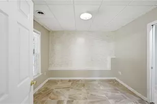1160 Dogwood Park Dr, Lawrenceville, GA 30046 - Photo 29
