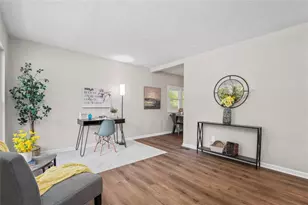 8311 Tudor Dr, Jonesboro, GA 30238 - Photo 15