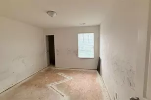 240 Randette Dr, Covington, GA 30016 - Photo 9